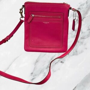 COACH Legacy Smooth Coral Pink Swinger Pack Crossbody Shoulder Bag Y2K